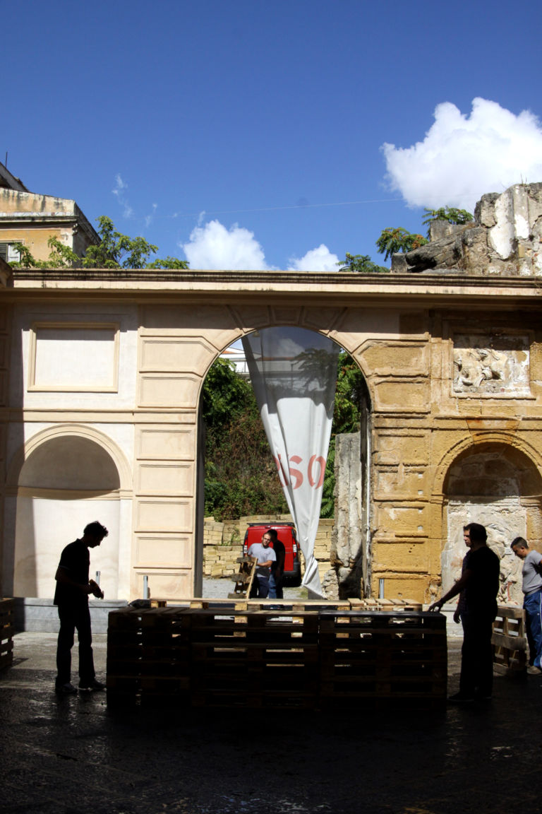 48 Frequenze blu a Palermo. Al Museo Riso arriva la macchina sonora/luminosa di Paolo Parisi e Massimiliano Sapienza