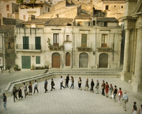 Adrian Paci The Encounter Scicli 2011 Martedì Critici, il ritorno. Mentre a Roma è di scena Adrian Paci, su Artribune Television arriva Pintaldi…