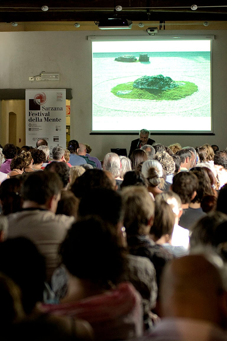 Gian Carlo Calza conferenza Estetica e creatività tra Asia e Occidente La mente di Sarzana