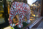 L’Elephant Parade nella tappa di Londra4 Dopo la parata delle mucche arriva quella degli elefanti. A Milano gli artisti decorano grandi pachidermi in ceramica per salvarne altri in carne e ossa