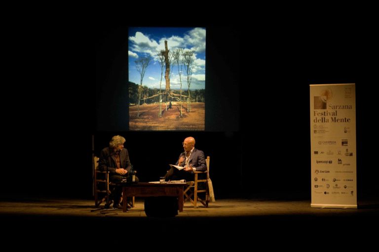 Penone Risaliti conferenza Scorrere nel tempo come pietra di fiume La mente di Sarzana