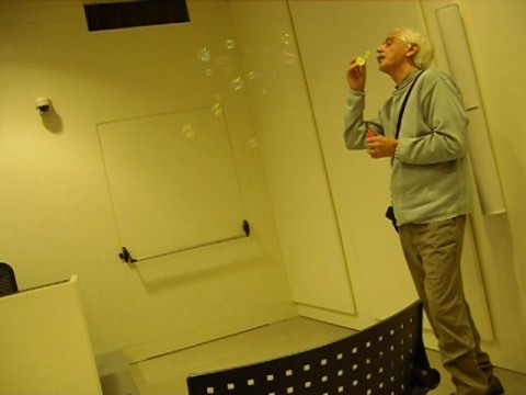 bolle alberto esse L’Arte Povera? Una bolla di sapone. Succede anche questo al MAMbo