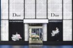 vetrine Dior by Daniel Arsham3 A Milano, arte in vetrina. Il fenomeno Arsham reinventa i negozi Dior, nella calda settimana della moda