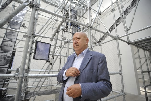 Giocare con Boltanski. Anche voi, amici da casa