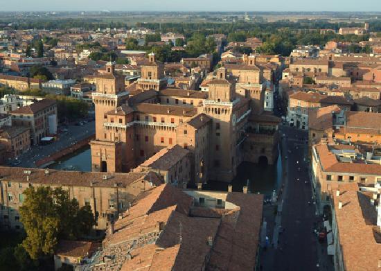 Un neonato all’università? Sì, a Ferrara si dibatte di arte, formazione e comunicazione. E c’è pure Artribune…