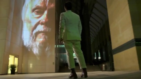 John Baldessari Paura di non capire l’arte contemporanea… Pacific Standard Time al secondo spot, è il turno di John Baldessari e Jason Schwartzman