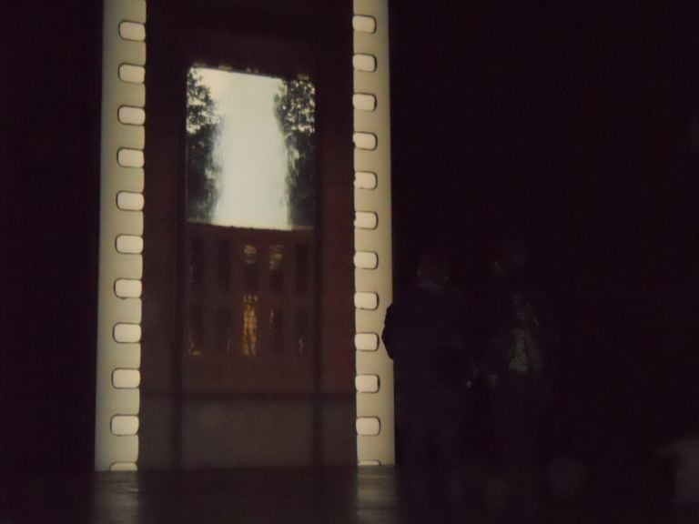 Tacita Dean – Film Turbine Hall Tate Modern 13 London Updates: cinematografo Tate. Ecco a voi le nostre foto del Film sui film di Tacita Dean alla Turbine Hall
