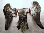 Vettor Pisani Langelo dellApocalisse scultura a parete 2008 160x200cm Una storia “padana”. Dopo Alessandria e Bergamo, la galleria Studio Vigato apre le terza sede a Milano. Cerimoniere Vettor Pisani