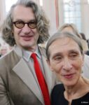 Wim Wenders e Pina Bausch Wim e Pina. Ancora pochi giorni per assistere alla prima del nuovo film di Wenders dedicato alla regina del teatro-danza. Intanto, una clip come assaggio