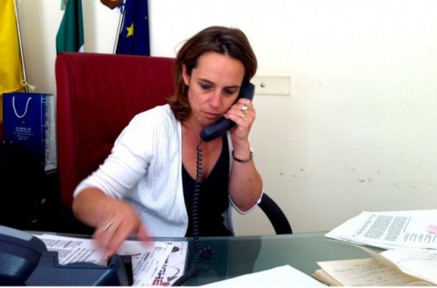 antonella di nocera Parola alla casta. Versione partenopea