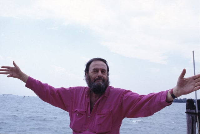 Il curatore, nel contesto. A dieci anni dalla sua Biennale, Venezia celebra il senso di Harald Szeemann per l’arte