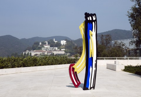 Roy Lichtenstein Three Brushstrokes Verso Miami, countdown per Art Basel. Ci sarà anche un’asta dedicata all’America Latina. E non solo…