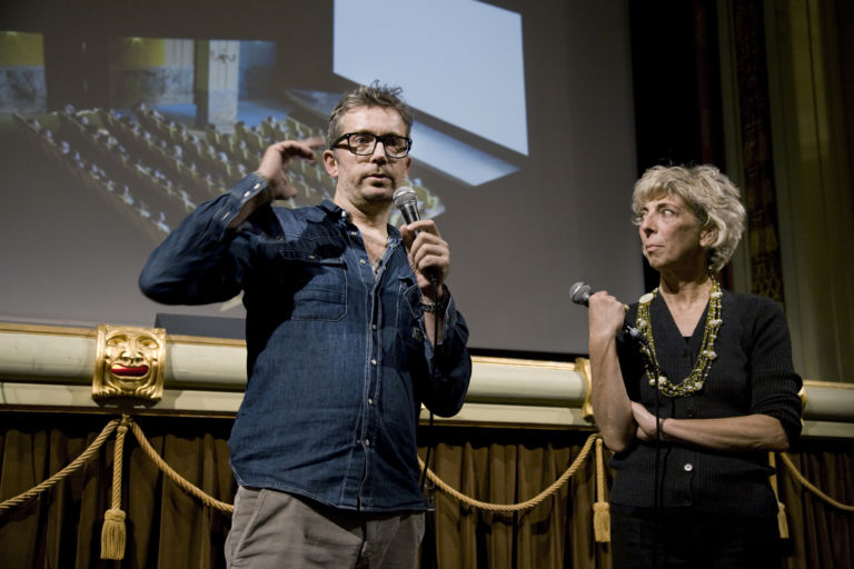 Silvia lucchesi e Jannik Splidsboel regista di How are you Va ad Alterazioni Video il Premio Lo schermo dell’arte Film Festival 2011. Oggi al Cinema Odeon di Firenze la serata conclusiva