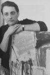 Tancredi fotografato con una sua opera da Gianni Berengo Gardin Venezia1958 Superfici magnetiche. Il segno-colore di Tancredi