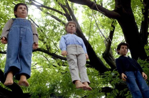 cattelan bambini Maurizio Cattelan: l’Apocalisse dello sguardo