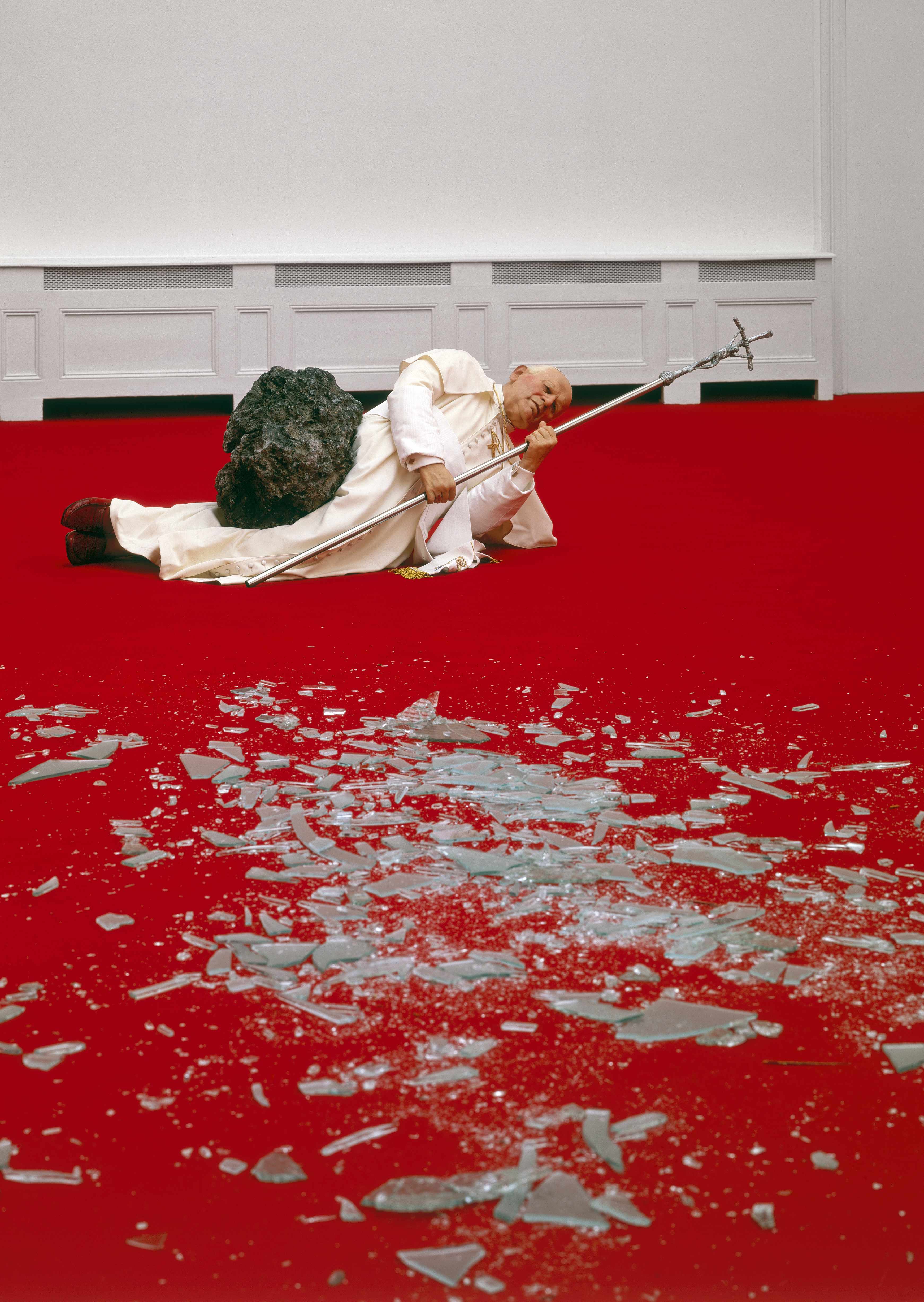 Maurizio Cattelan, La Nona Ora, 1999 - photo Attilio Maranzano