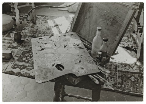 med palette d henri matisse vence france 1944 est 30 000 50 000 jpg Una nuova casa per la Fondazione Cartier-Bresson. E a Parigi vanno all’asta cento opere fotografiche del grande maestro