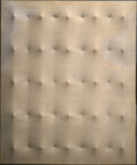 Enrico Castellani Superficie Surface 1959© Archivio Enrico Castellani Milan 2011. SIAE Rome Ma allora esiste, un'Italia che ha successo all’estero. Sì, quella targata Piero Manzoni. Ecco le foto della mostra alla Gagosian London