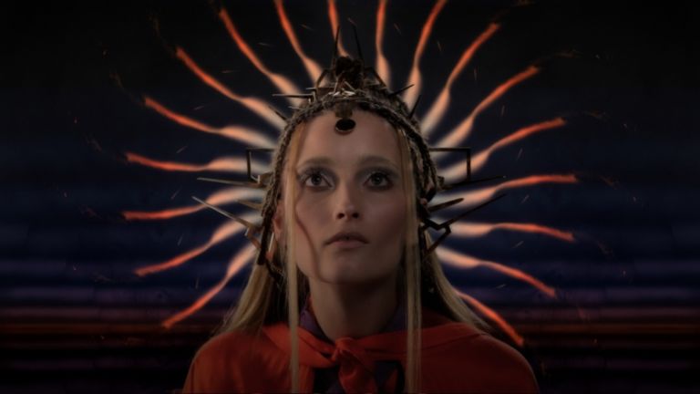 Chanel n.3 painted eyes directed by UNTITLED ASSOCIATES for Hercules And Love Affair courtesy ASVOFF Festival Da Prada a Chanel, moda e video ormai vano a braccetto. A Barcellona passava lo step 2012 del Fashion Film Festival, ne siamo usciti con un bel pacchetto di immagini per voi…