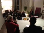 Conferenza Affordable Art Fair Appartamento Lago Milano 3 Cosa bolle nella pentola di Affordable Art Fair? Tante novità per la seconda edizione, oltre a un risotto alla Mantovana. Cronaca di una conferenza stampa in stile Appartamento Lago…