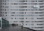 FRP2 Galerie Gourvennec Ogor Marsiglia 4 Dallo spazio infinito all’elemento definito. Si spinge fino a Marsiglia il duo milanese FRP2 per presentare i suoi ultimi paesaggi urbani, ecco la fotogallery