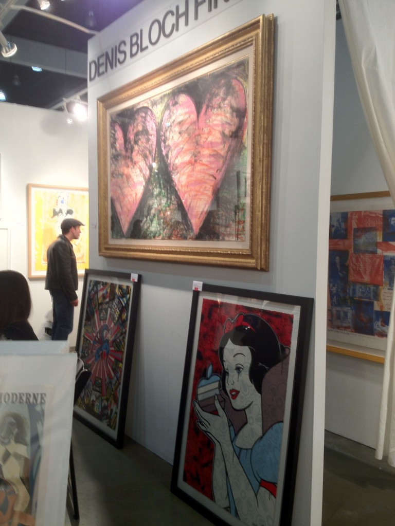 La Art Show qualcosa di street spunta sempre Los Angeles Updates: Damien Hirst si alterna a Renoir e Monet, corridoi pieni a LA Art Show. Ma è nel Contemporary che Los Angeles può creare un’alternativa alla East Coast