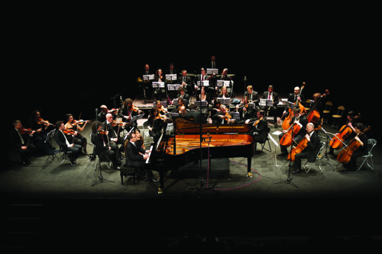 Lorchestra di Roma Convergenze creative. Da Faletti ai Santasangre, dal teatro alla performance, Roma apparecchia il menù del Palladium