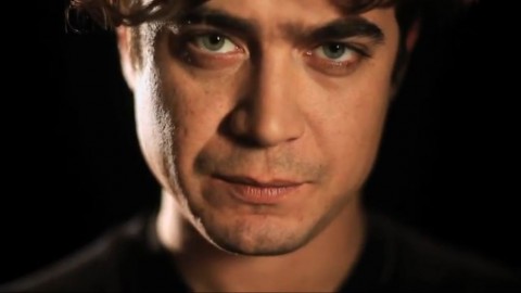 Riccardo Scamarcio “Noi produciamo cultura e reddito”. Artisti in auto-gestione