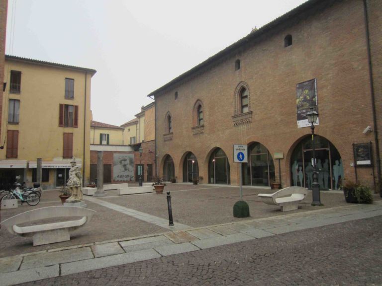 palazzo guidobono a tortona La natura morta è viva. E vegeta, a Tortona