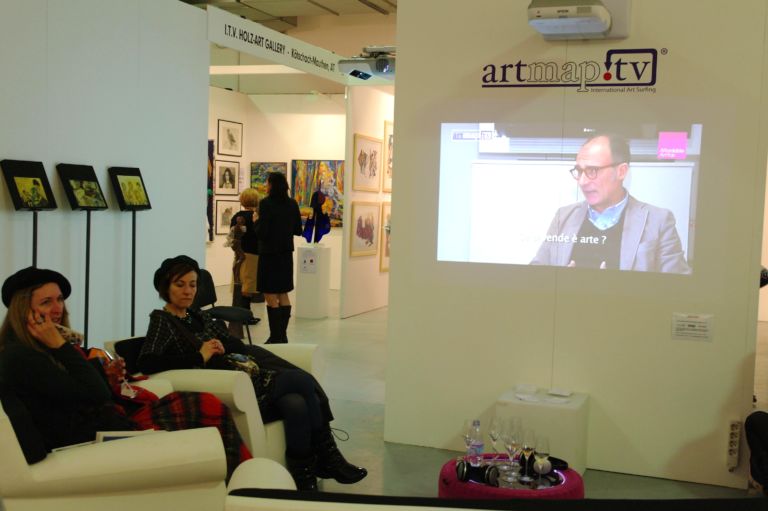 Affordable Art Fair interactive 8 Affordable Art Fair Updates: accessibile, ma anche friendly. L’interattività accomuna la fiera, che è anche live in streaming…