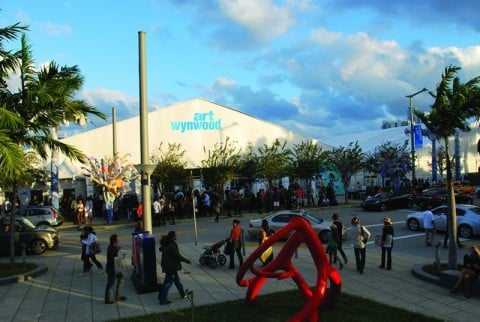 Art Wynwood Miami raddoppia. Arriva Art Wynwood, l’altra fiera. E il distretto dell’arte continua a crescere. Gallerie italiane? Indovinate un po’…