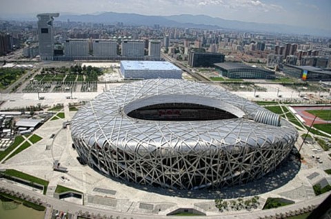 Beijing stadium415 Voglio il meglio, quindi copio. E il Serpentine Pavilion per l’edizione olimpica arruola Herzog & de Meuron ed Ai Weiwei, gli eroi di Pechino 2008