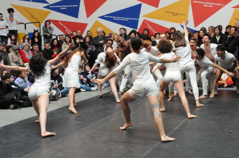 Carnevale Internazionale dei Ragazzi 4 Biennale di Venezia, a febbraio? Sì, con il Carnevale Internazionale dei Ragazzi, che apre anche qualche padiglione nazionale