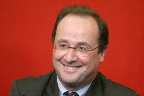 Francois Hollande Presidenziali 2012. Toccherà fare il tifo per Sarkozy o per Hollande? Ecco i due programmi culturali degli sfidanti