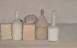 Giorgio Morandi Natura morta 1955 olio su tela 255 x 405 cm Modena collezione privata © Giorgio Morandi by SIAE 2012 I Morandi di Big Luciano. Vanno in prestito al museo bolognese le opere che il tenore si portava dietro per i teatri di tutto il mondo