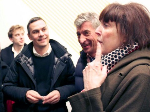 Maurizio Cattelan fra Massimiliano Gioni e Marilyn Minter foto Family Business Facebook La strana coppia colpisce ancora. Gioni e Cattelan imperversano a New York, ecco foto e video dell’opening di Family Business