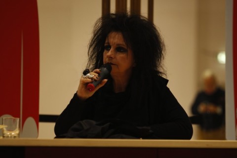 Odil Decq Art for Business, felici liaison tra arte e lavoro. Anche Odile Decq e Barberio Corsetti tra gli esploratori di un dizionario speciale. Che arriva adesso su Artribune Television