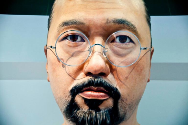 murakami13 Murakami webstar. L’artista giapponese inaugura una “gigantesca” personale in Qatar curata da Massimiliano Gioni. E per una volta il museo non fa il misterioso