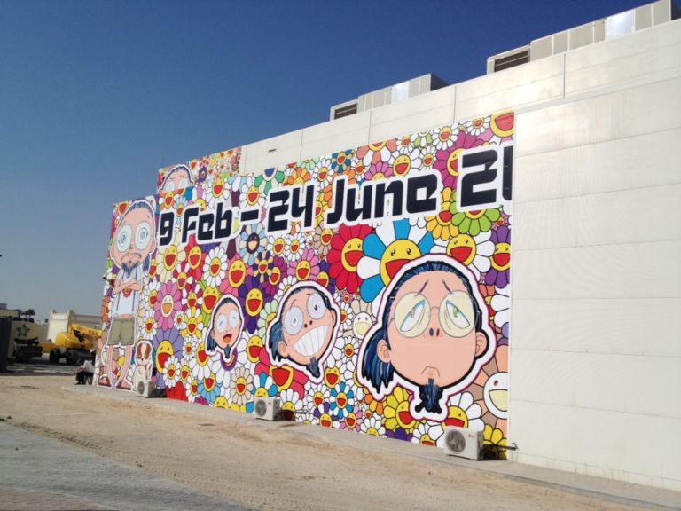 murakami6 Murakami webstar. L’artista giapponese inaugura una “gigantesca” personale in Qatar curata da Massimiliano Gioni. E per una volta il museo non fa il misterioso