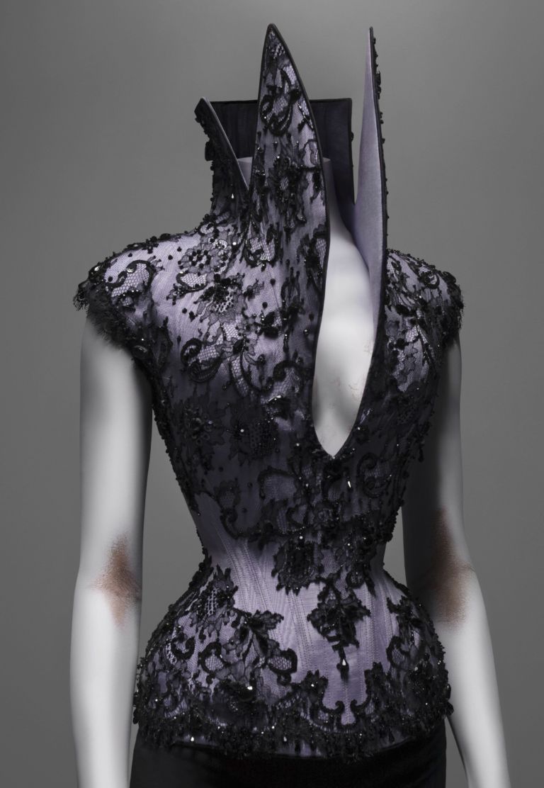 2.McQueenDante1996 97 Musei di moda