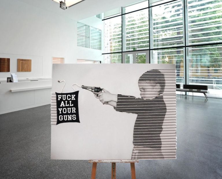 4. Marco Querin Fuck All Your Guns 2010 Tecnica Mista Su Stampa Fotografica 120×60 – Courtesy Studiò Di Giovanna Simonetta Milano ph. ArnoPertl La nuova KunStart. Biennale & glocal