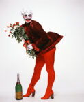 5. Johnny Rozsa Leigh Bowery photograped for a series of Christmas Card 1986. La provocazione ti fa bella