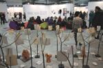 76 Galleristi in fiera? Roba vecchia. A Parma libero sfogo per artisti e pubblico, che fanno tutto da sé. ArtistiInMostra, quando la fiera diventa autarchica