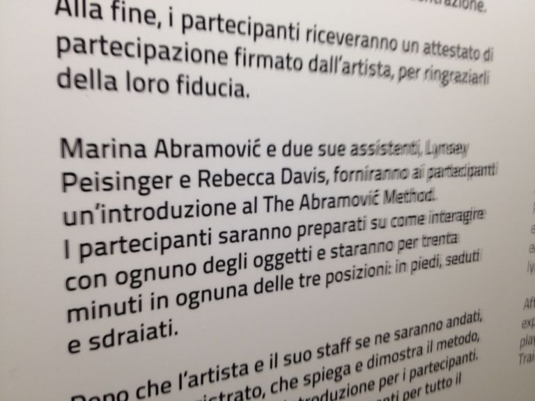 Marina Abramovic. The Abramovic Method 9 Live from Marina Abramovic: dopo tanta attesa, il premio, ecco foto e video della performance milanese. Ed il fitto programma dell’Abramovic Week…