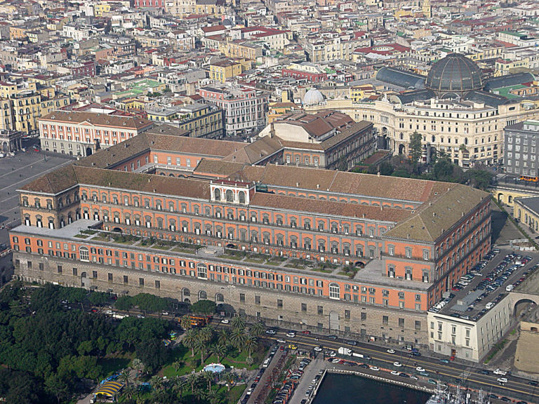 Palazzo Reale di Napoli Tutti i milioni di Lorenzo Ornaghi. Arrivano (tanti, pochi?) quattrini dal Cipe per Grande Brera, Palazzo Reale e Capodimonte di Napoli e Accademia di Venezia