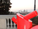 Sulla terrazza Alberto Timossi Una chiave per aprire Firenze. Entra nel vivo Artour-O 2012, su Artribune le immagini dell’opening a Villa La Vedetta