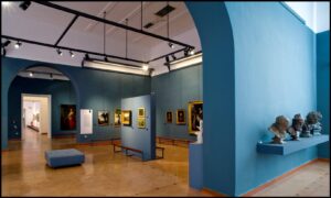 Bentornata Galleria dell’Accademia. Dopo un anno di chiusura per restauri, riapre un’istituzione chiave per l’arte napoletana: il nuovo look nelle foto di Artribune
