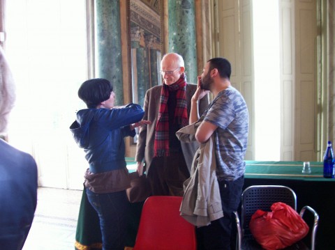 Ian Wilson a Milano L’assoluta posizione di Ian Wilson sull’Assoluto. Cronaca di un’irriproducibile Discussion milanese: più che una conversazione, un monologo. Assoluto