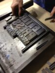 foto 42 Saloni Updates: workshop di tipografia in diretta. Come si fa una stampa a caratteri mobili? Ce lo insegna Officina Novepunti