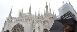 Il meteo degli art-lovers: ombrelli in valigia, a Milano arriva un weekend “inglese” ad accogliere il MiArt people